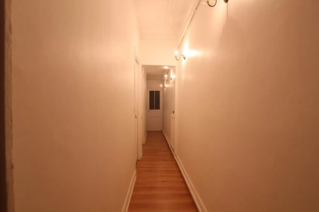 Beranger Luxe Apartment *